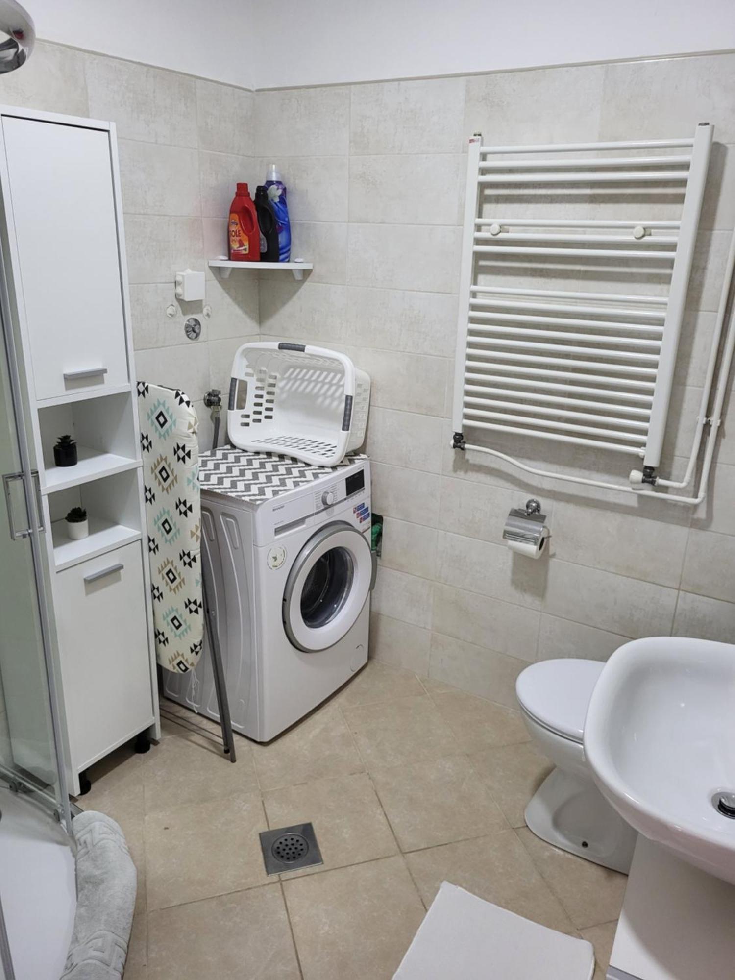 Studio Apartment City With Free Parking Pula Ngoại thất bức ảnh